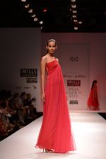 Model walks for Chandrani, Mrinalini, Dhruv-Pallavi Show at Wills Fashion Week 2013 Day 5 on 17th March  (129).JPG